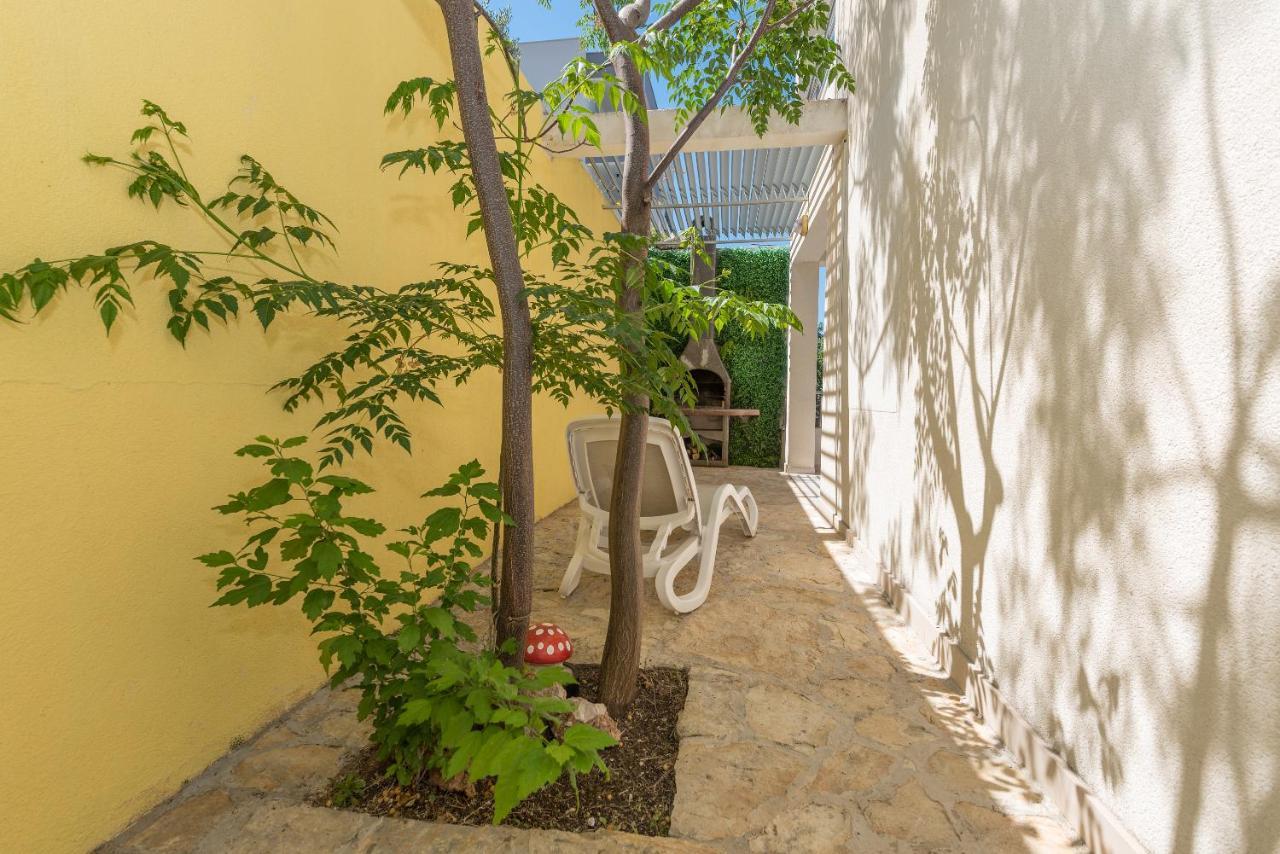 Apartments Tila Драшнице Экстерьер фото