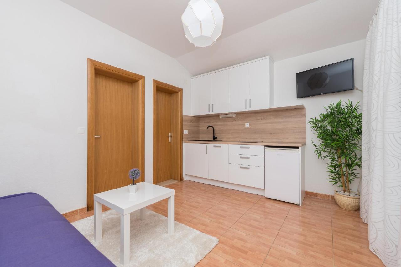 Apartments Tila Драшнице Экстерьер фото