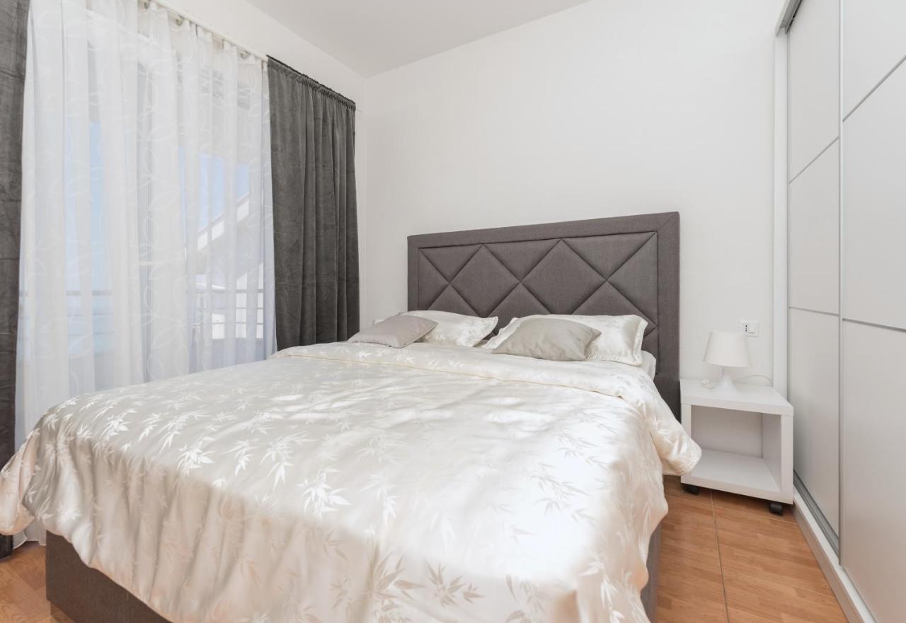 Apartments Tila Драшнице Экстерьер фото